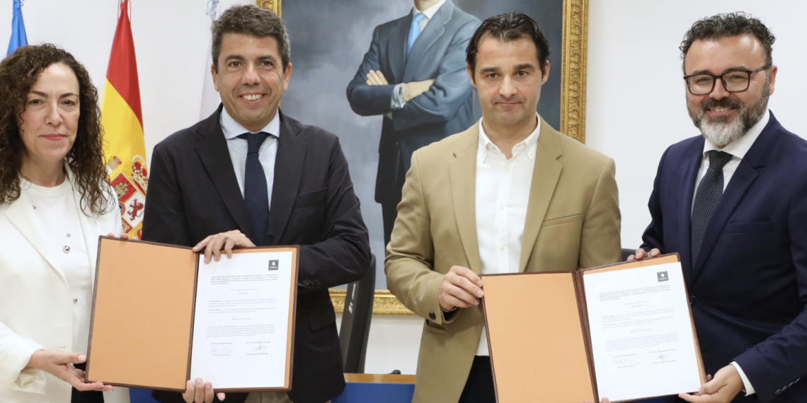 Mazón impulsa la rehabilitación de las Eras de la Sal en Torrevieja