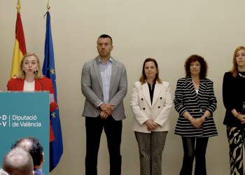 La Diputación de Valencia conmemora el 25 de abril