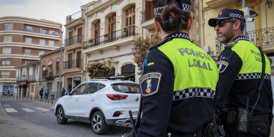 Torrent impulsa la primera fase de la nueva Policía de Barrio