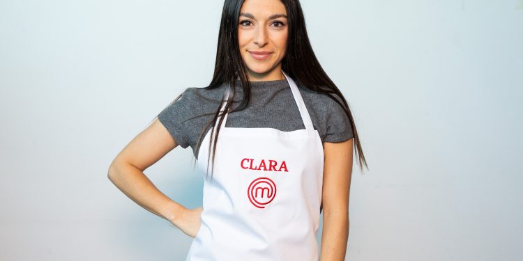 ‘MasterChef 13’ incorpora a sus cocinas a Clara, nueva aspirante valenciana