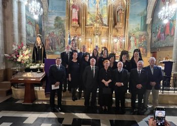 Forn d’Alcedo acull el tradicional acte poètic de Lo Rat Penat en honor a la Mare de Déu dels Dolors