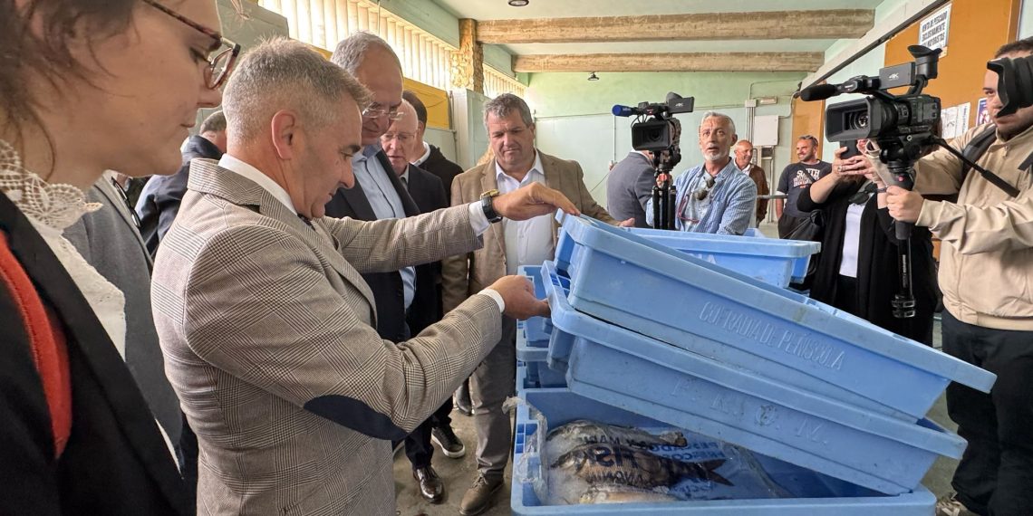 La Comunidad Valenciana reclama a Europa más días de pesca para garantizar la viabilidad del sector