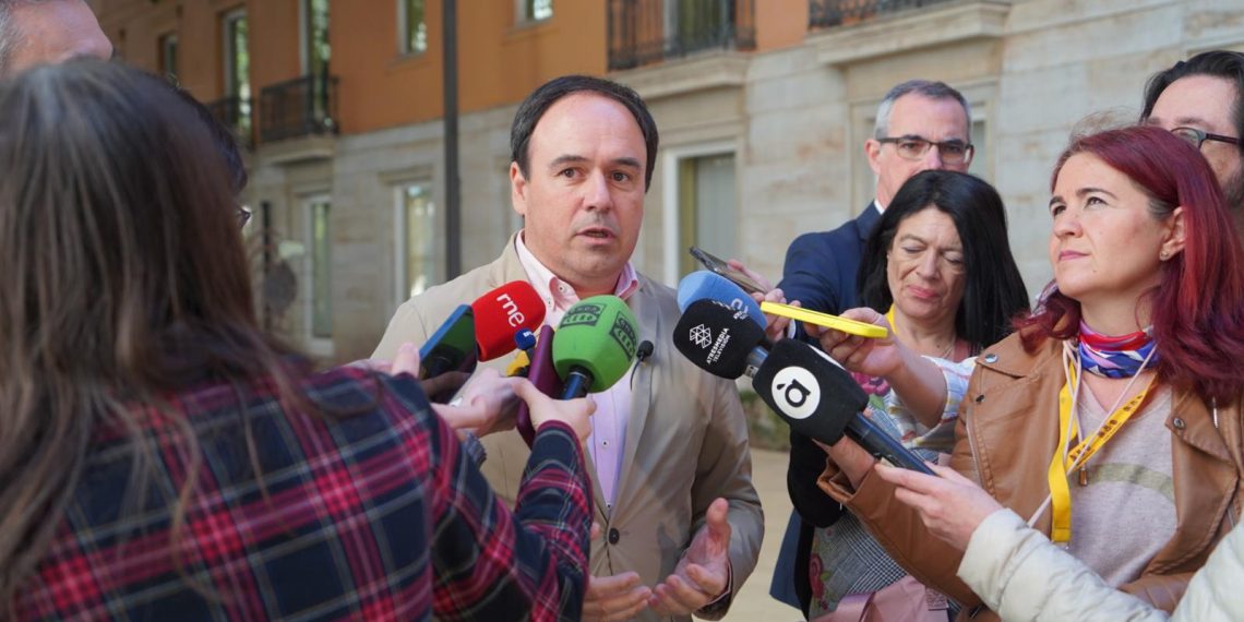 El GPP exige la dimisión de Pilar Bernabé por «mentir y manipular el dolor de las víctimas»