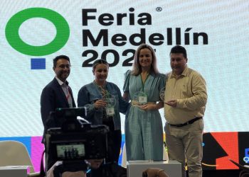 Valencia arrasa en Medellín y es premiada como ciudad más innovadora en turismo del mundo hispano