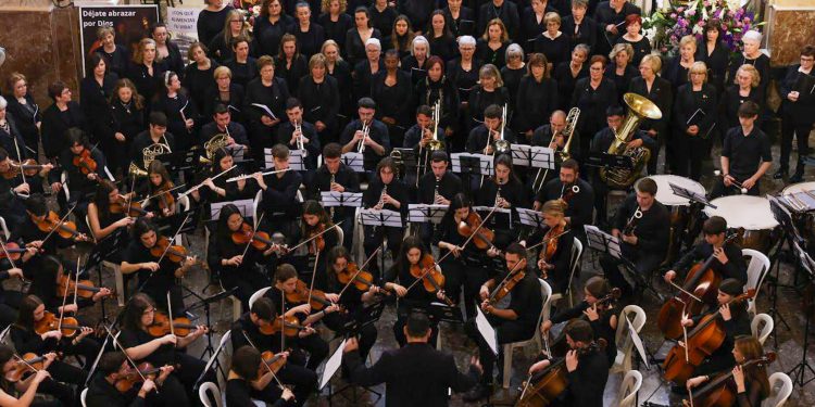 La Unió Musical de Torrent celebra el 30 aniversario de su Coral Polifónica con dos grandes conciertos en la Catedral y en Torrent