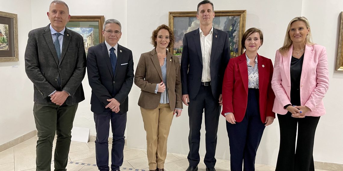La Diputación de Castellón inaugura la exposición ‘Mirant a Lledó’