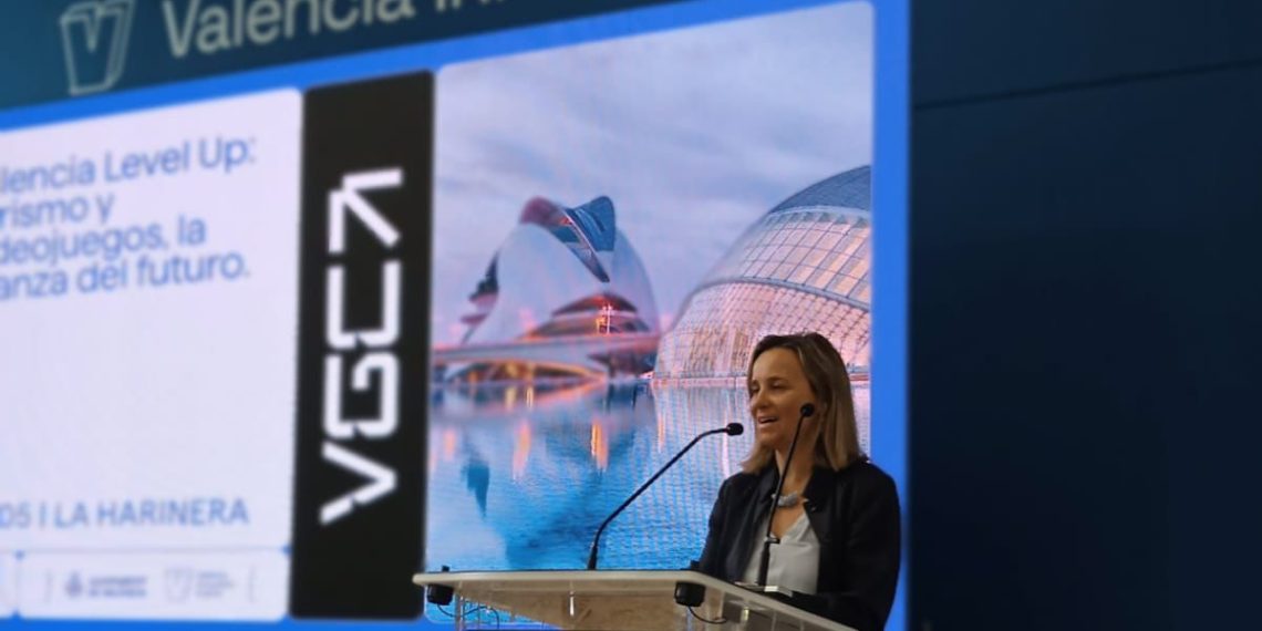 Paula Llobet inaugura Level Up, el ciclo que impulsa a Valencia como capital de la innovación digital