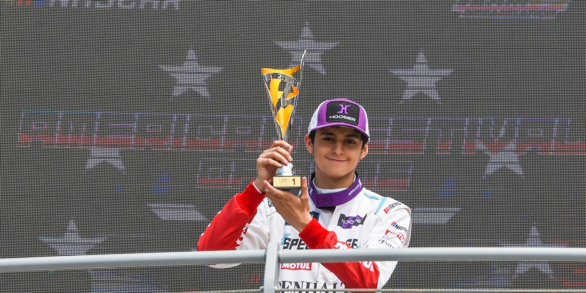 José Peñalta continúa con su racha de victorias en el Rookie Challenge y consolida su liderato en campeonato de Europa de la NASCAR categoría ROOKIE