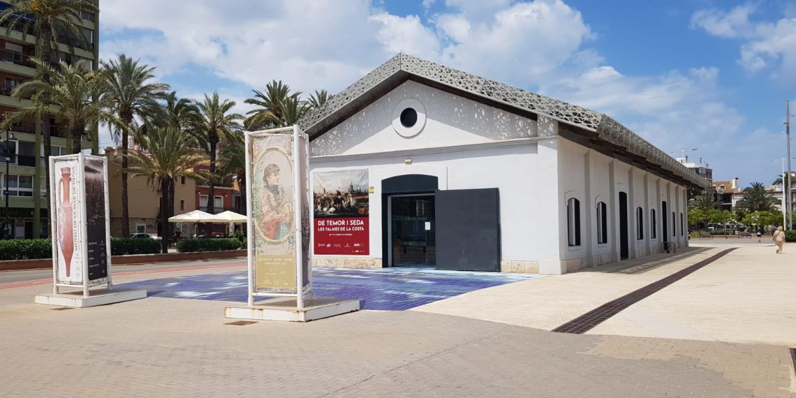 La Generalitat concede a Dénia el uso de la antigua lonja del puerto como museo durante diez años