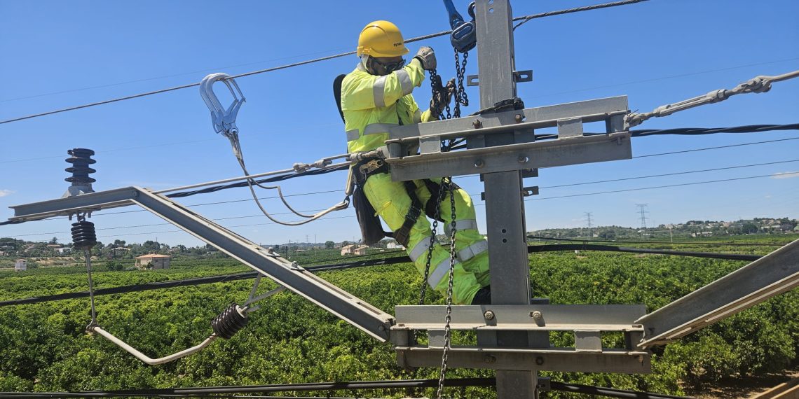 FGV inicia el 28 de mayo las pruebas de electrificación entre Torrent y Castelló para restablecer el servicio tras la dana
