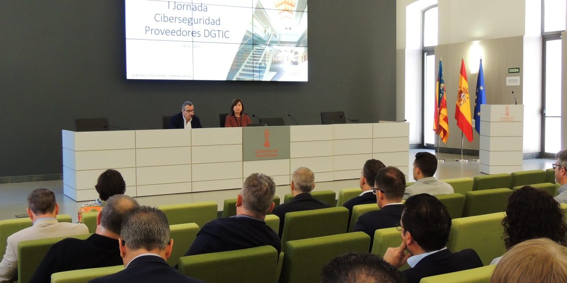 La Generalitat celebra un encuentro para impulsar la colaboración en materia de ciberseguridad