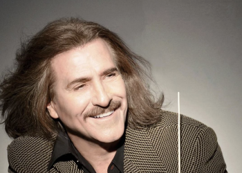 El Palau de la Música acoge un espectacular concierto solidario de Luis Cobos