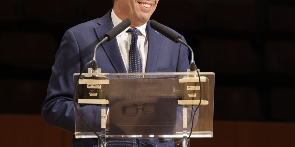 Carlos Mazón: “Vamos a destinar 1.400 millones de euros de los presupuestos DANA 2025 a desarrollar obra pública”