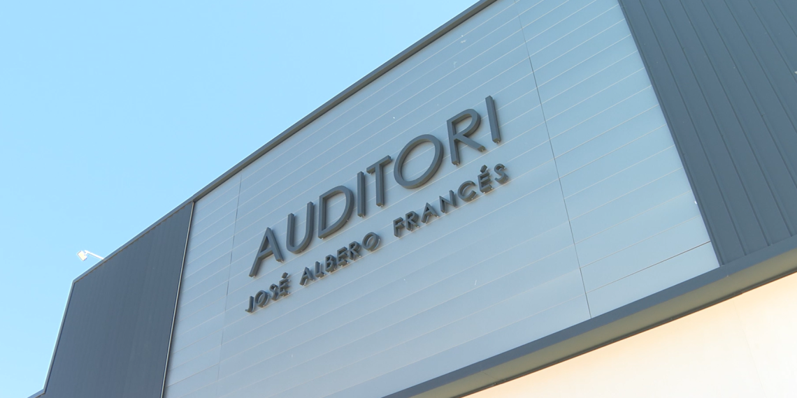El Campo de Mirra inaugura el Auditorio José Alberto Francés tras una reforma de más de 600.000 euros