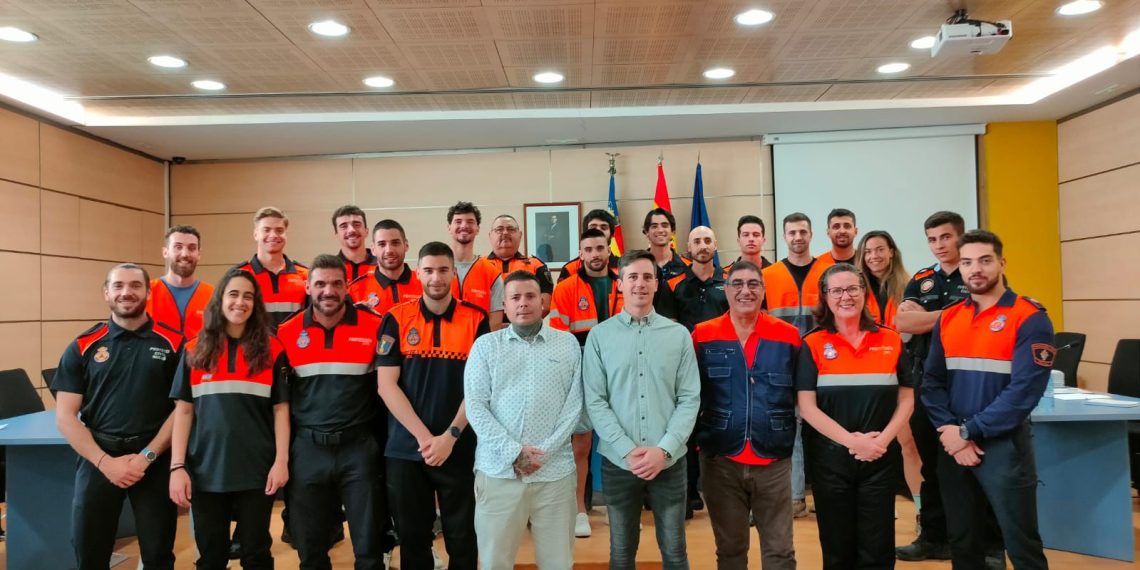 La Pobla de Farnals acoge la primera edición del curso nacional de Salvamento Acuático para voluntariado de Protección Civil