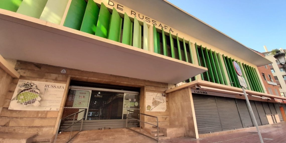 El Ayuntamiento de Valencia licita las obras de mejora energética del mercado de Russafa por 2,3 millones de euros