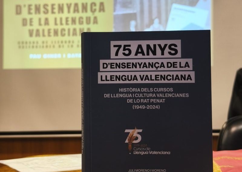 Lo Rat Penat celebra 75 anys ensenyant valencià a través dels seus cursos