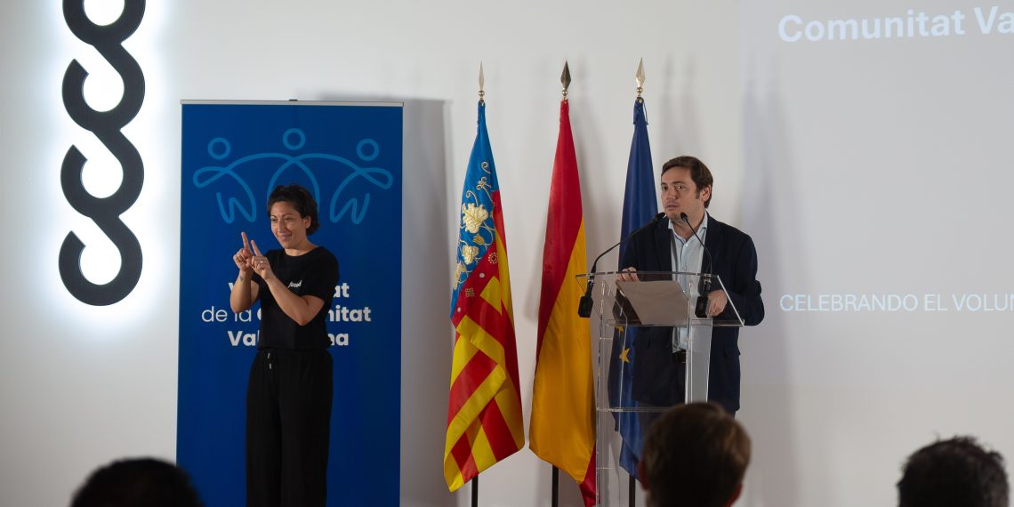 La Generalitat impulsa la aplicación práctica de la nueva Ley del Voluntariado con una jornada participativa