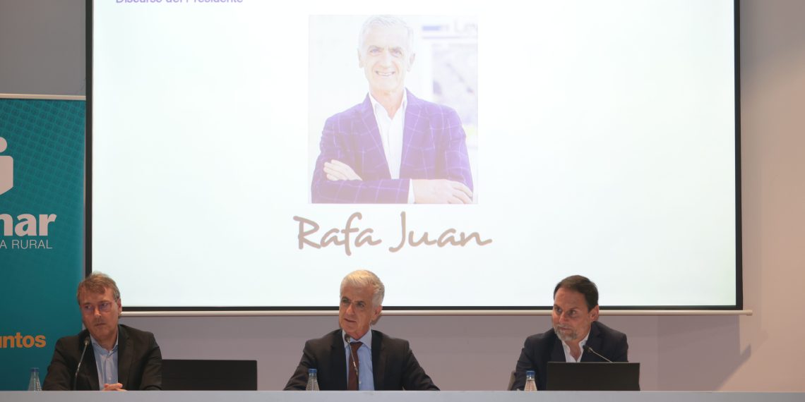 Rafael Juan es reelegido presidente de FEDACOVA