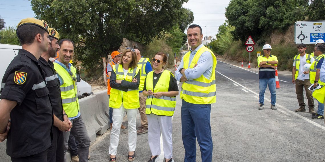 La Diputación reabre el puente clave de la CV-425 en Buñol tras una inversión de 3,2 millones