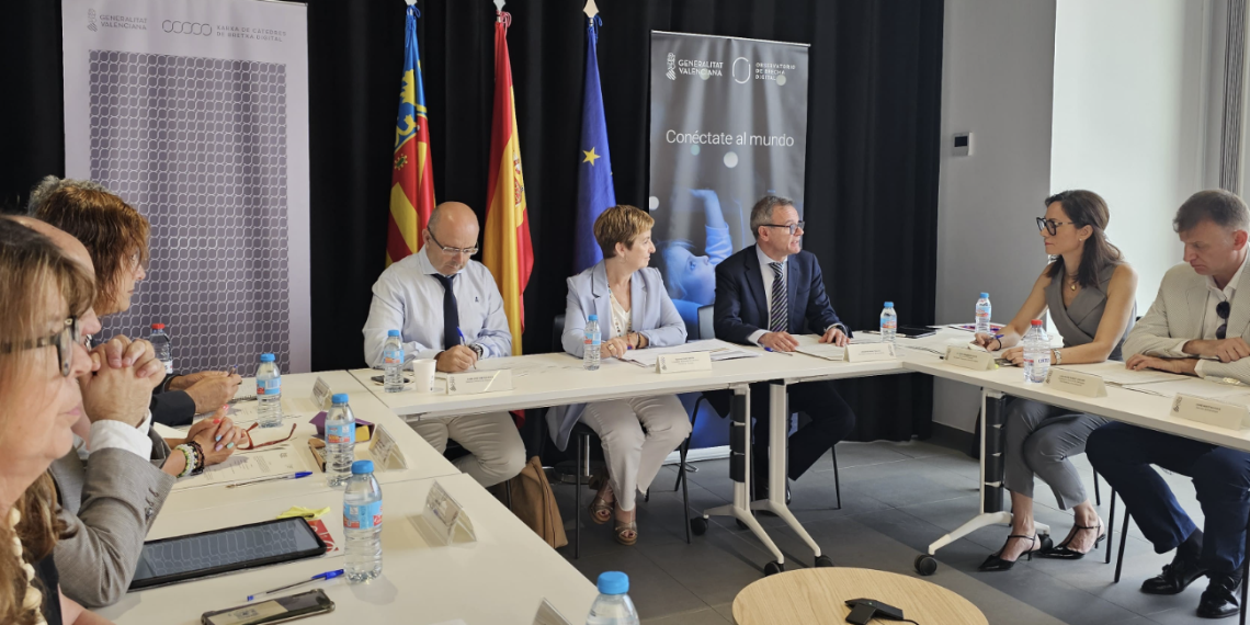 Vuelve el Observatorio de la Brecha Digital para una digitalización inclusiva