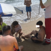 Socorristas de Sueca salvan la vida a 3 bañistas en la playa del Mareny de Barraquetes