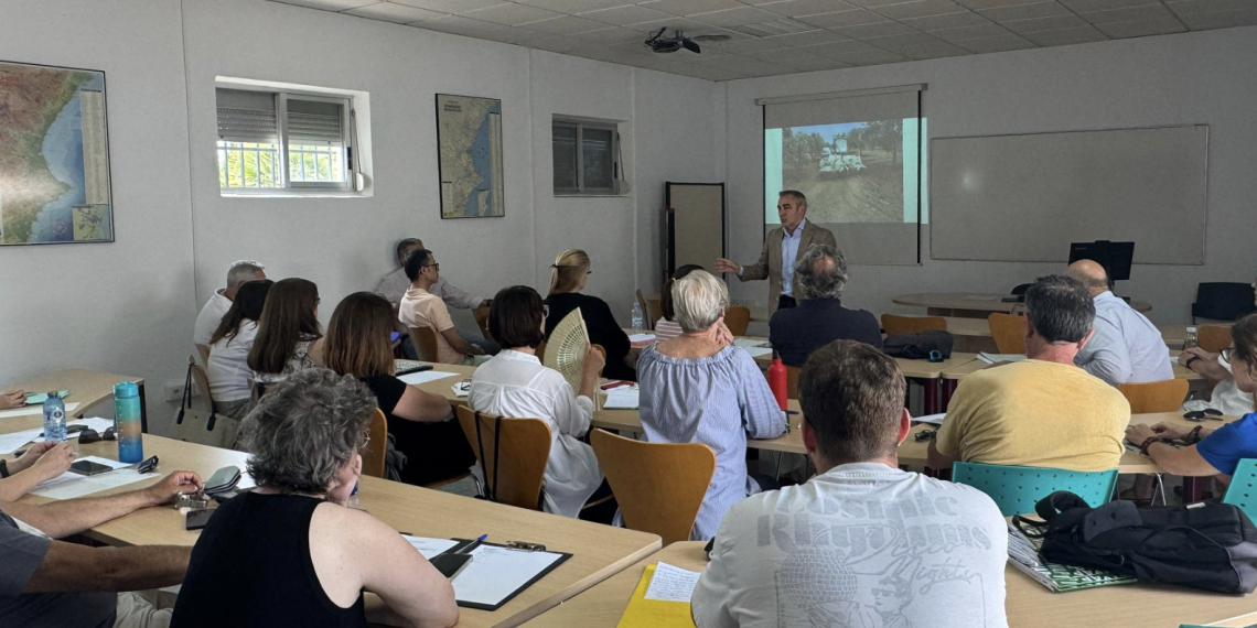 Barrachina destaca que el nuevo decreto de sanidad y bienestar animal permite rebajar un 50 % la burocracia a los ganaderos y facilita la celebración de bous al carrer