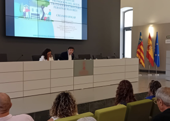 Servicios Sociales centra en la calidad y la humanización de los cuidados en residencias públicas la II Jornada de Buenas Prácticas