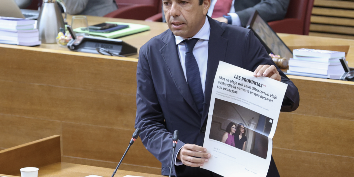 Mazón anuncia 30 millones de euros para nuevas ayudas a comercios, hostelería y mercados municipales afectados por las riadas para seguir avanzando en la reconstrucción