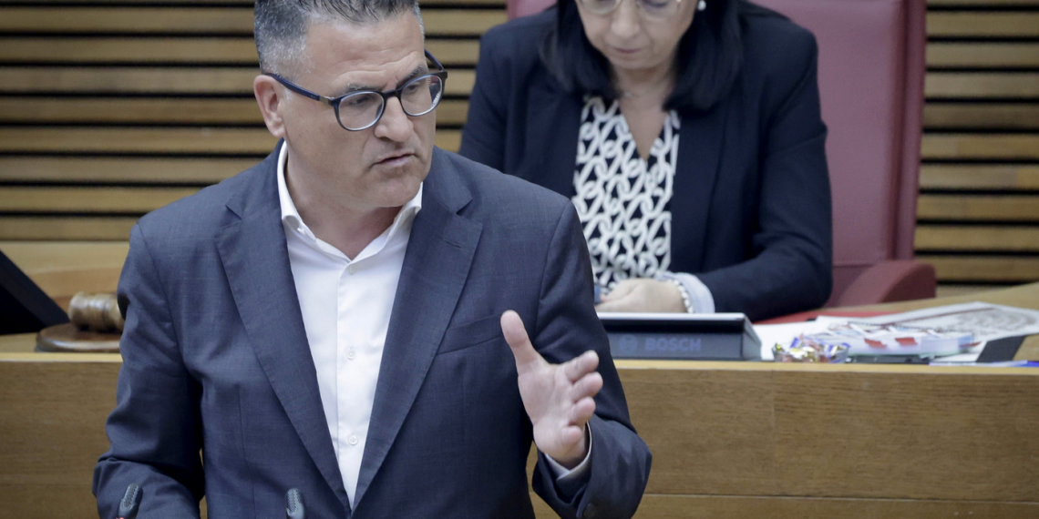 El PPCV denuncia que “la nefasta gestión del Gobierno de Sánchez” ha convertido la alta velocidad con la Comunitat en un “caos”