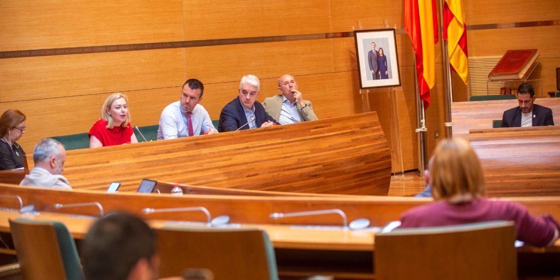 Diputación de Valencia refuerza su papel clave en la gestión de la dana y garantiza agua a 90 municipios