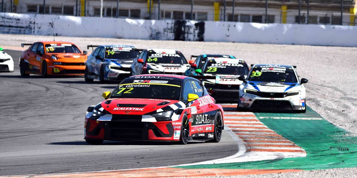 El Circuit Ricardo Tormo acoge la única cita en España del Kumho FIA TCR ‘World Tour’