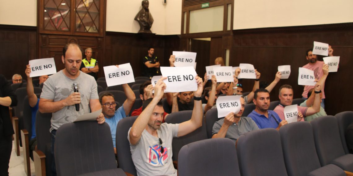 Pleno de Sagunto aprueba por unanimidad apoyar a la plantilla de Fertiberia ante despidos colectivos