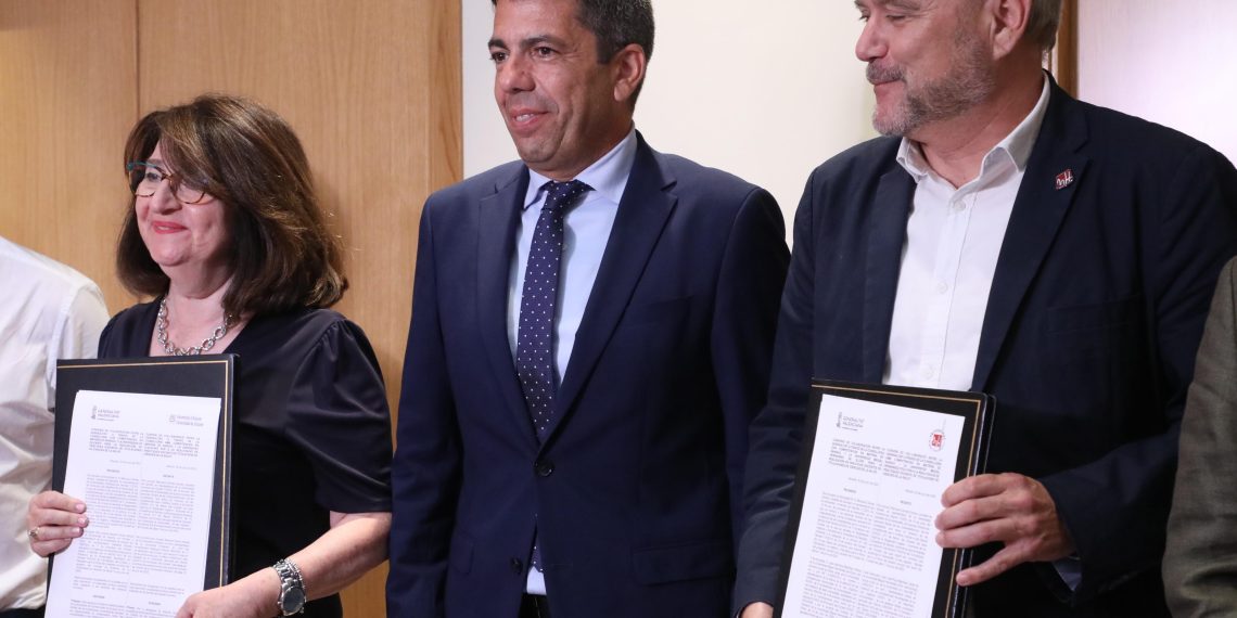 Mazón impulsa un modelo pionero para compartir hospitales en la formación sanitaria universitaria