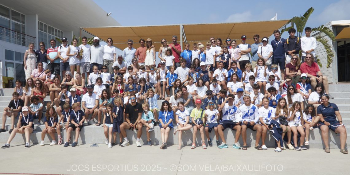 La FVCV cierra con éxito la 43ª edición de los Jocs Esportius de Vela, con más de 120 infantiles iniciándose en la competición náutica