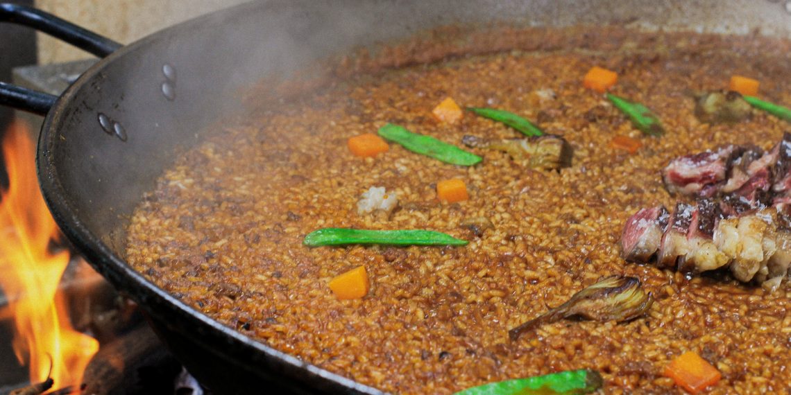 Roig Arena contará con un restaurante de cocina valenciana, un ultramarinos y un ‘gastromarket’