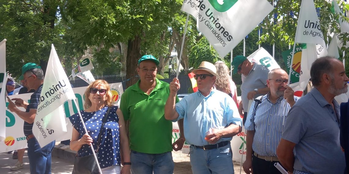 LA UNIÓ denuncia en una protesta en Madrid el hundimiento del 40% en los precios de los cereales