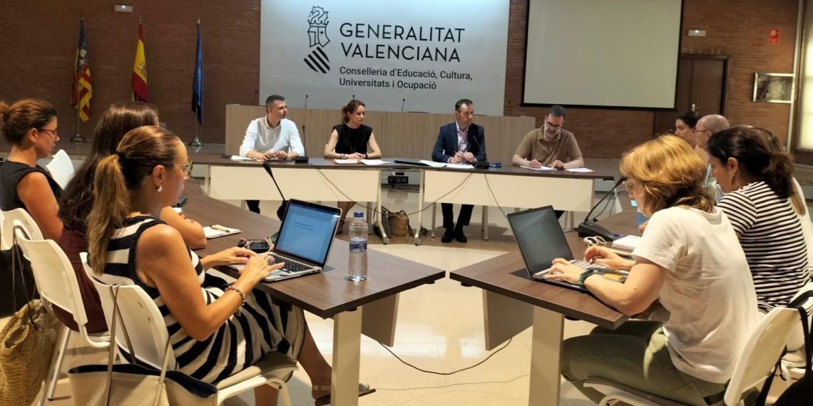 Massanassa mantendrá dos centros educativos independientes que integrarán Infantil y Primaria tras la riada