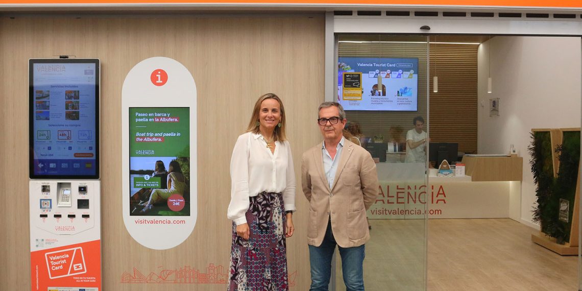 Valencia reabre la oficina turística de la estación Joaquín Sorolla