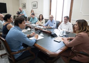 María José Catalá se ha reunido este jueves con la Asociación de Comerciantes del Centro Histórico