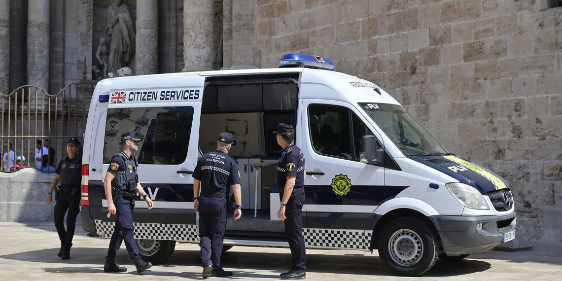 Valencia refuerza la seguridad turística con un nuevo dispositivo policial multilingüe en puntos clave de la ciudad