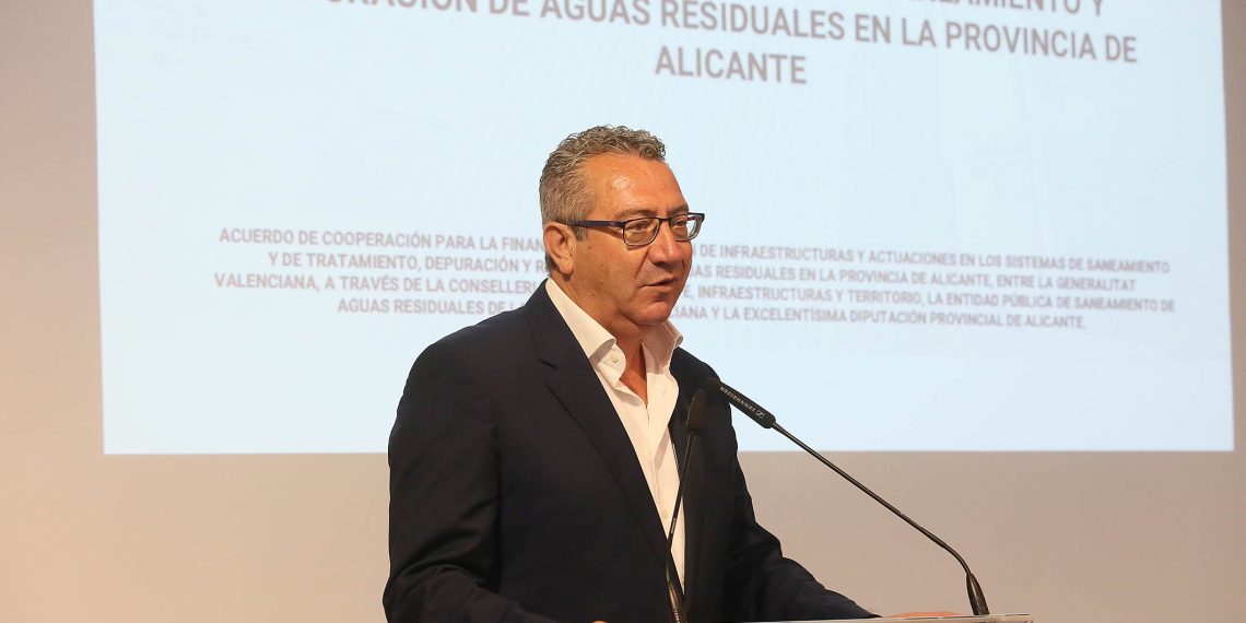 La Generalitat y la Diputación de Alicante acuerdan un plan de 15,5 millones para el saneamiento de aguas residuales en 27 municipios