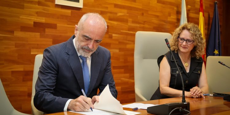 Eduardo Balaguer Pallás toma posesión como nuevo Secretario General del Ayuntamiento de Torrent