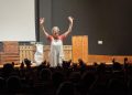 Sueca impulsa en la Escuela de Verano una obra de teatro que enseña a valorar lo que se tiene