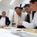 Carlos Mazón visita el IVC+i y supervisa la restauración del Manto de las Clarisas de Elche