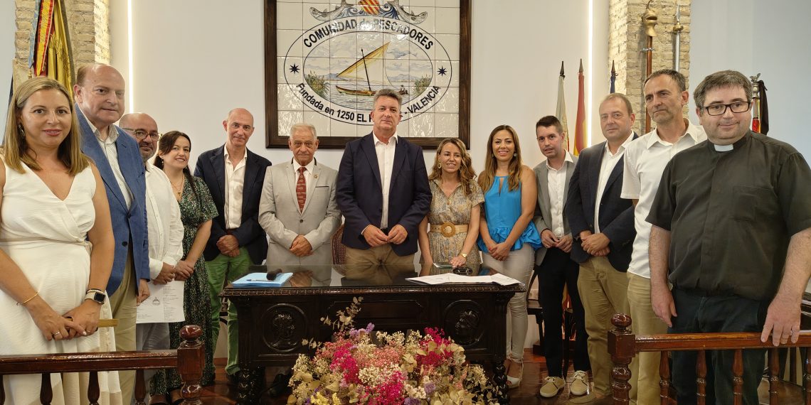Martínez Mus destaca el papel «fundamental y ejemplar» de los pescadores en la defensa de l’Albufera