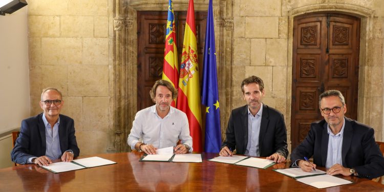 La Generalitat cede a CACVSA el uso de los archivos históricos de RTVV y À Punt