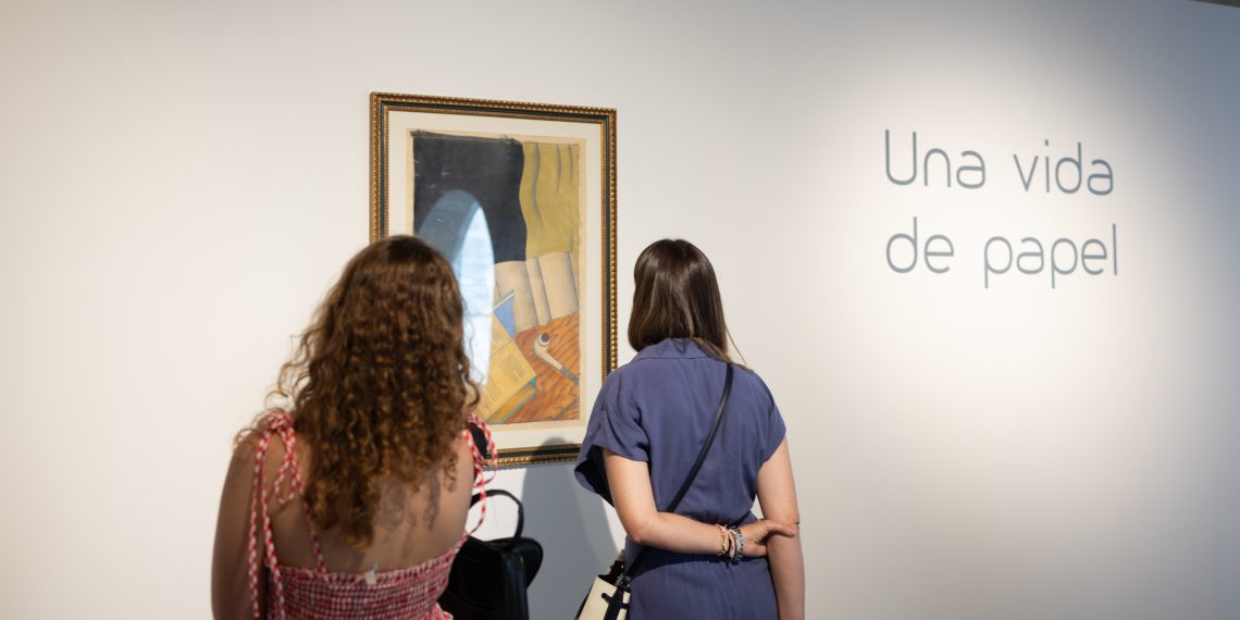 La Fundación Chirivella Soriano celebra 20 años de arte con una gran muestra sobre papel