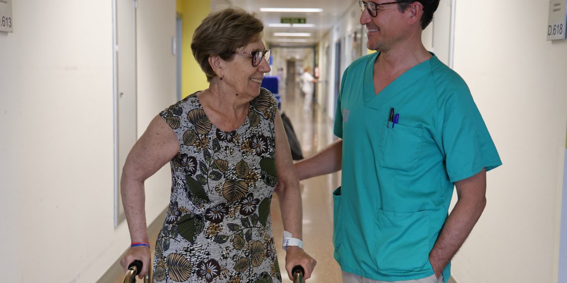 El Hospital La Fe, líder en cirugías de prótesis de cadera con técnica mínimamente invasiva