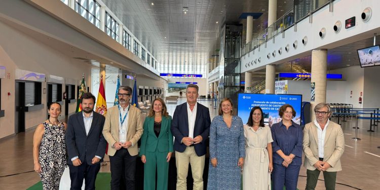 Castellón mejorará el acceso al aeropuerto con dos nuevas líneas de autobús
